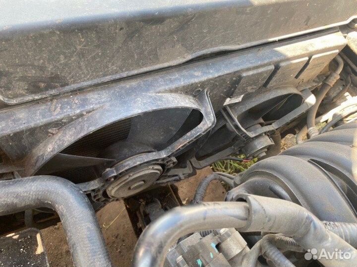 Диффузор радиатора передний Geely Emgrand седан