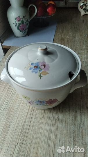 Фарфоровая супница СССР