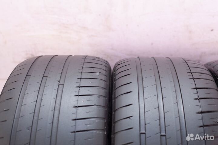 Michelin Pilot Sport 3 235/45 R18 98Y