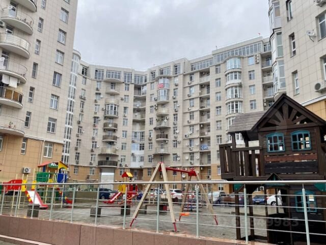 2-к. квартира, 42 м², 3/9 эт.