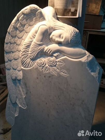 Памятники из камня