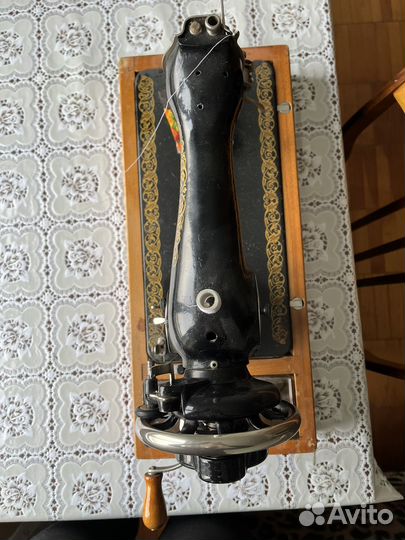 Швейная машинка 