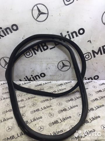 Уплотнитель двери задний Mercedes Ml W164