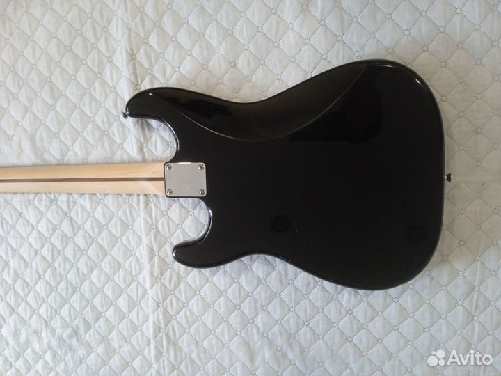 Fender Squier Bullet Stratocaster HT HSS Black