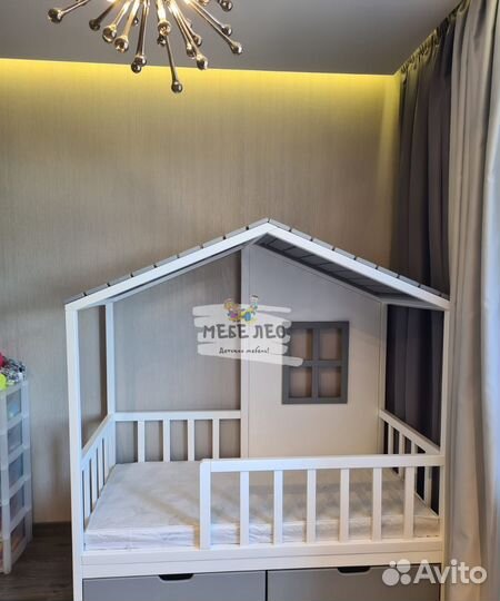 Детская кровать домик