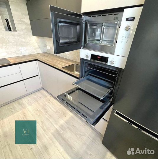 Красивый гарнитур для кухни