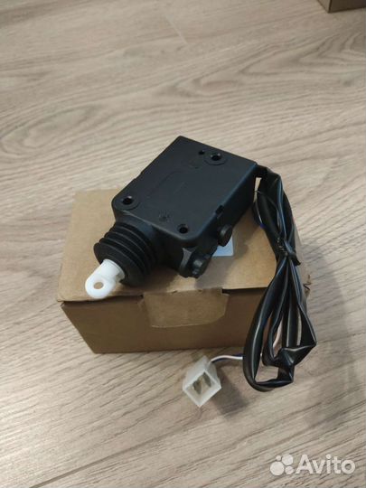 Актуатор замка двери w463 гелик