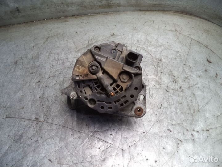 Skoda Fabia 2 07-15 Генератор 1.4