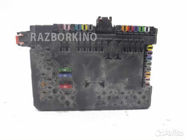 Блок предохранителей