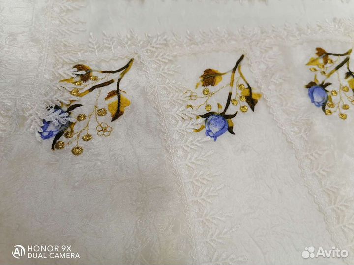 Скатерть с салфетками