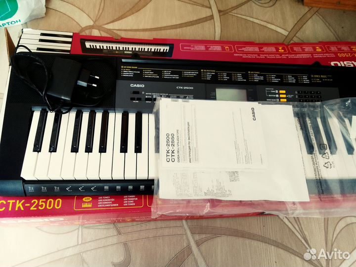 Продам синтезатор Casio стк-2500