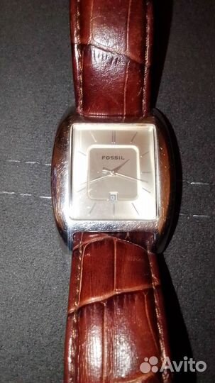 Часы fossil