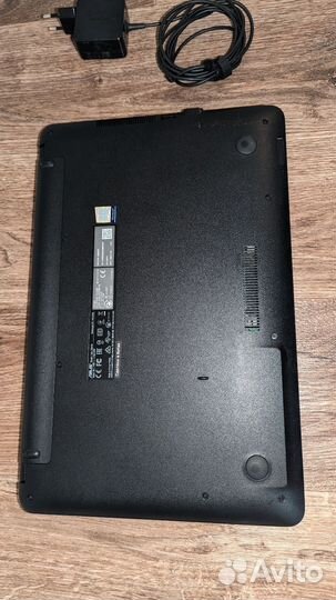 Ноутбук asus