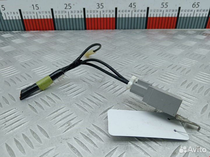 Реле для Toyota Prius 2 (XW20) 9098004174