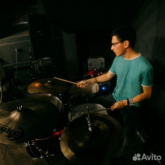 Уроки игры на ударных инструментах