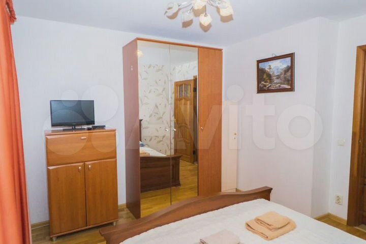 2-к. квартира, 54 м², 3/5 эт.