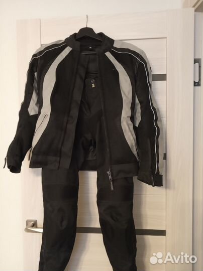 Костюм для мотоциклиста