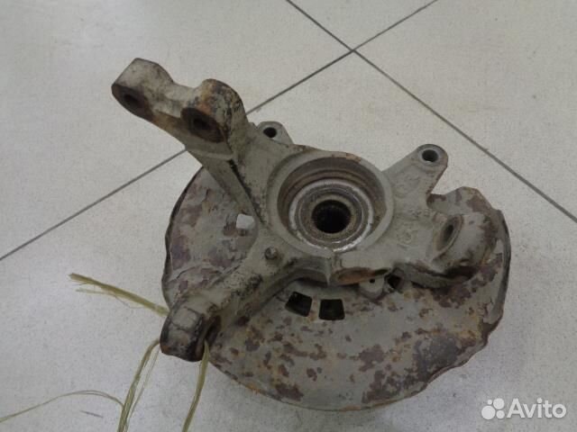 Поворотный кулак левый Chery Tiggo t11