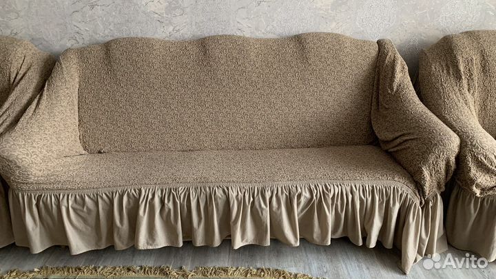 Диваны и кресло бу