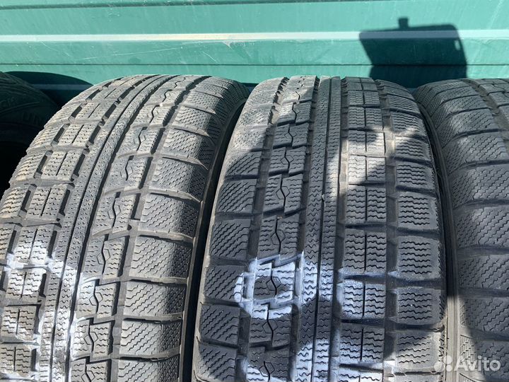 Toyo 330 215/55 R17