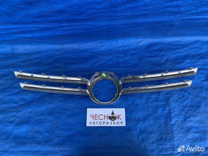 Решетка радиатора хром Volkswagen Touareg c 2007