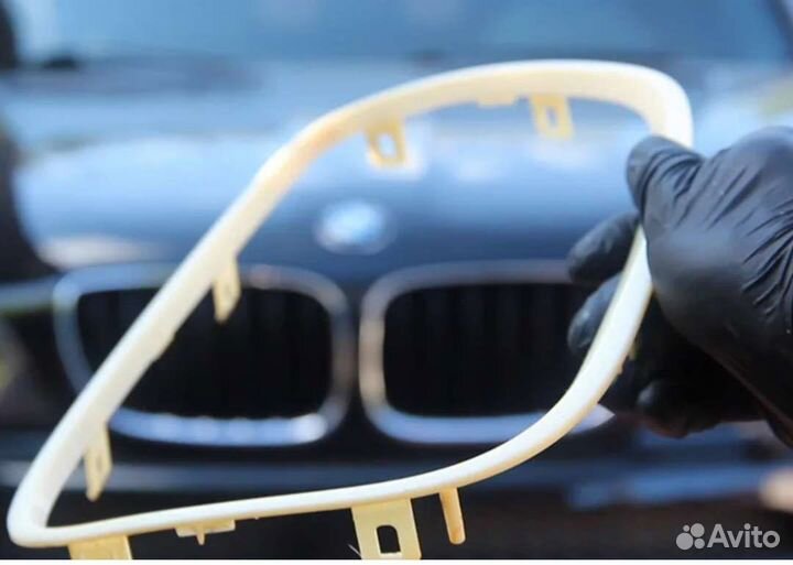 Удаляем хромированный пластик перед покраской