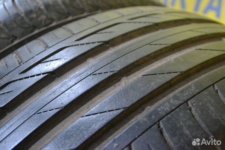 Bridgestone Turanza T001 215/55 R17