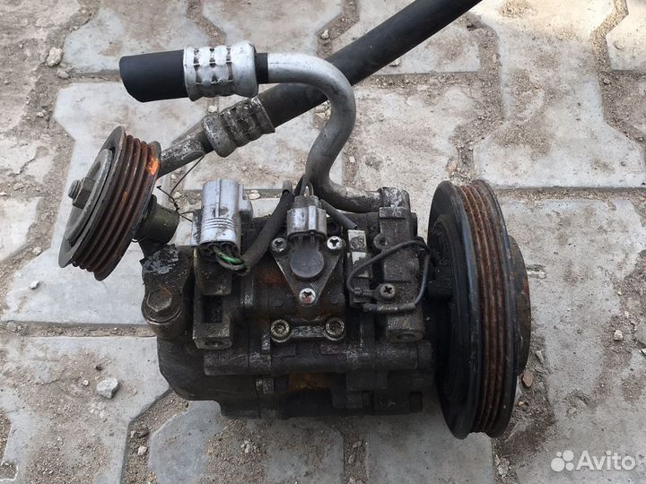 Компрессор кондиционера toyota