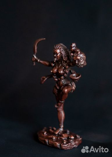 Скульптура богиня Кали