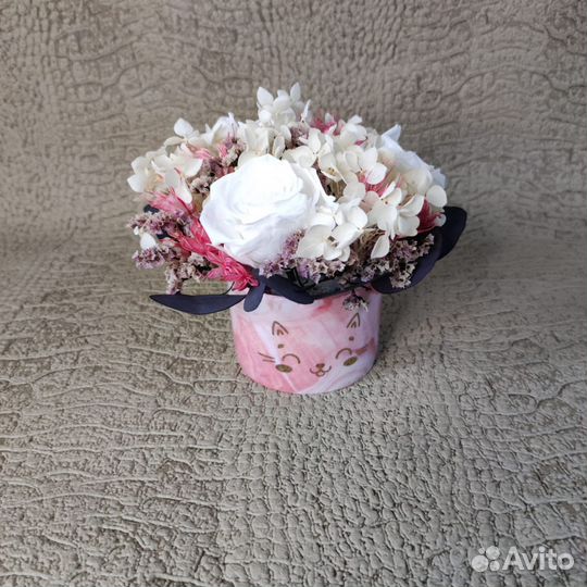 Стабилизированные цветы и сухоцветы