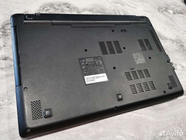 Ноутбук Acer /i3 4005U/8G/SSD+HDD/GeForce820M