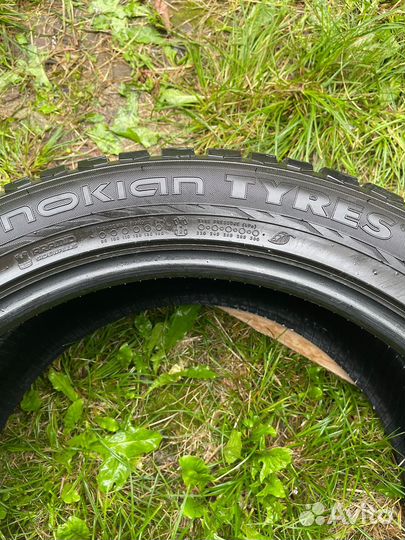 Nokian Tyres Hakkapeliitta 9 SUV 275/45 R21 и 315/40 R21 115T