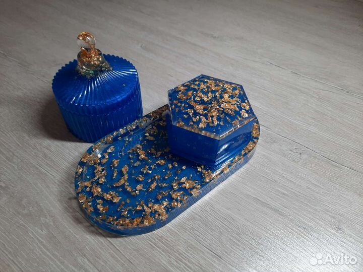 Шкатулки, кулоны