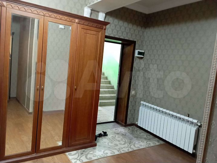 2-к. квартира, 72 м², 3/5 эт.