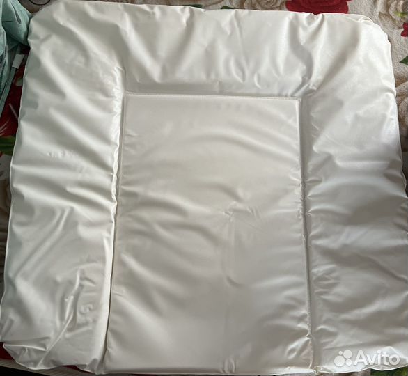 Матрасик на пеленальный столик