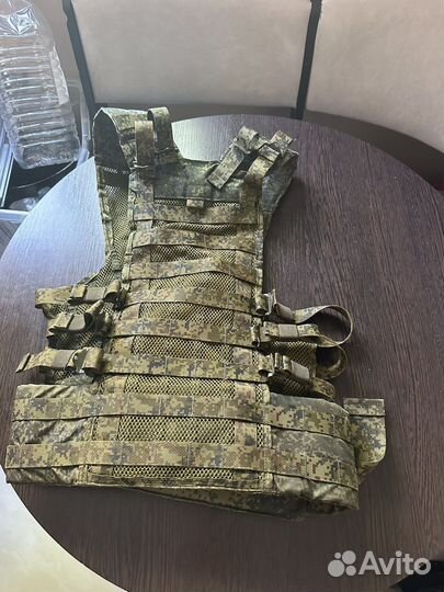 Разгрузочный жилет