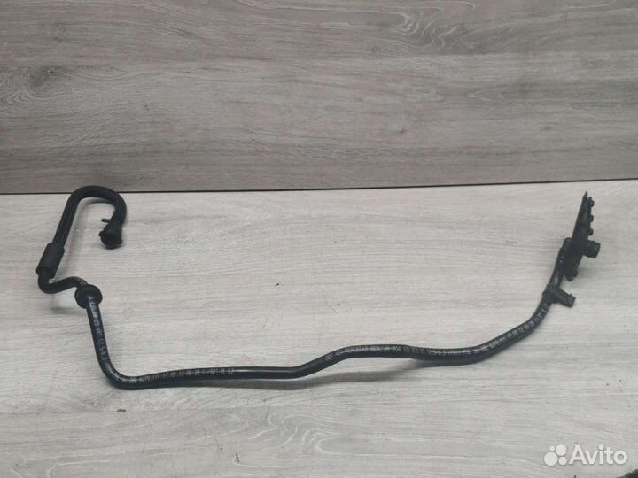 Шланг вакуумного усилителя тормоза Mercedes C W204