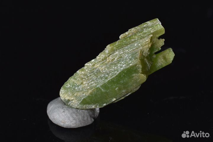 Кристалл. Пироморфит. Лот №372