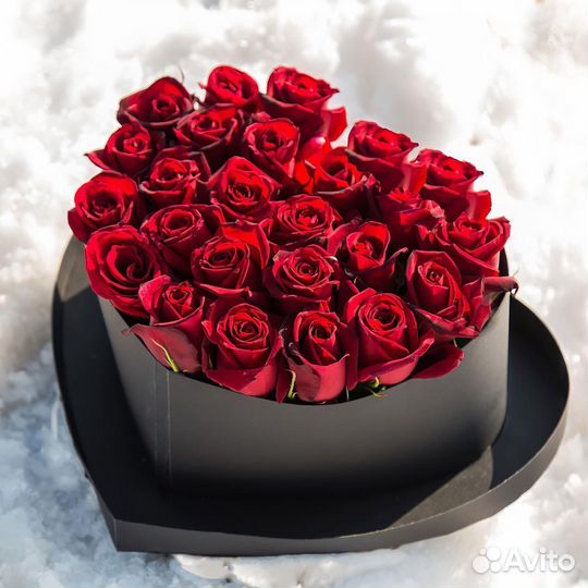 Розы в Форме Сердца на Подарок. Доставка Цветов