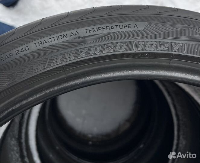 Yokohama Advan Sport V105 275/35 R20 102Y