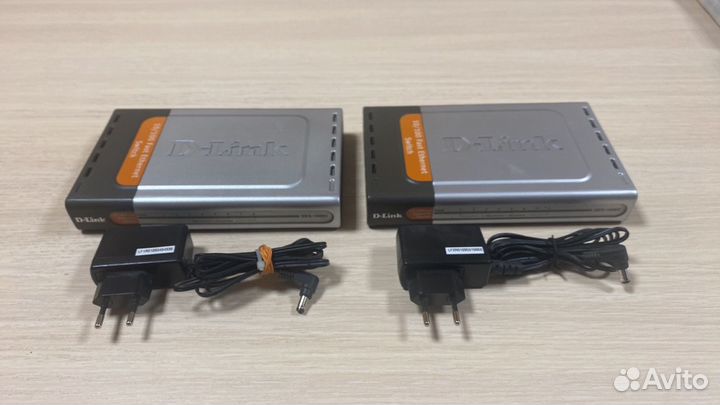 Switch (Hub) D-Link 8 портов (DES-1008D)