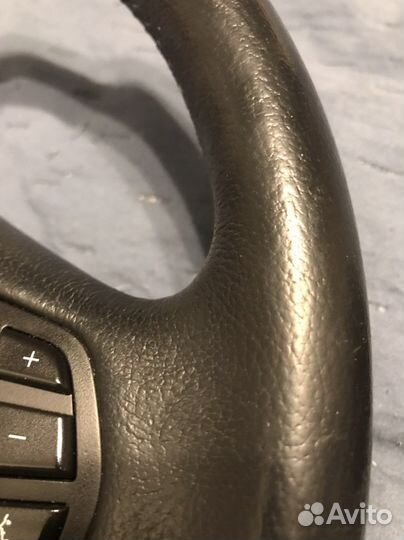 Кожанный руль bmw f30, f20 с поушкой