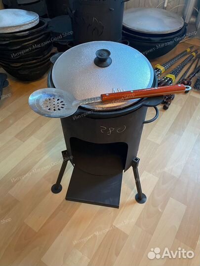 Казан чугунный с печкой