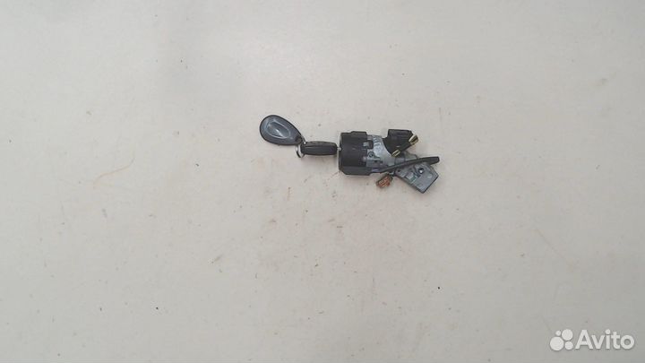 Замок зажигания Citroen Berlingo, 2011