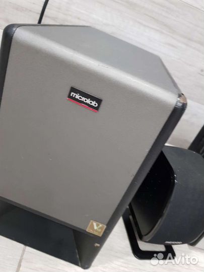 Акустические колонки для компьютера и телевизова