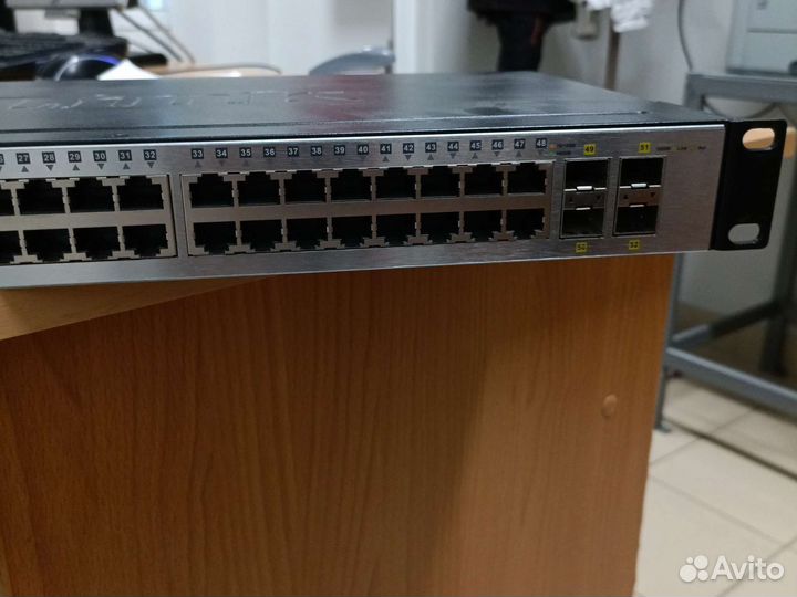 Коммутатор DLink DGS-3000-52L