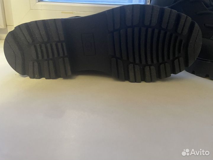 Ботинки женские UGG