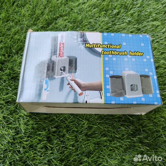 Дозатор для зубной пасты с держателем