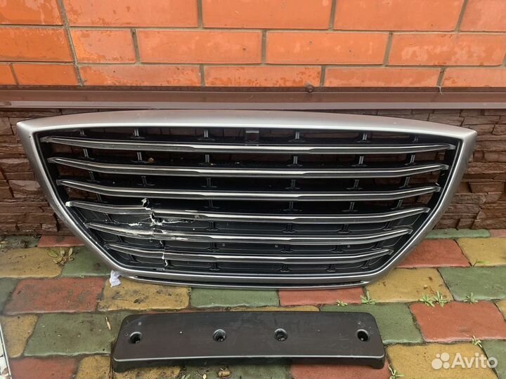 Решетка genesis g80