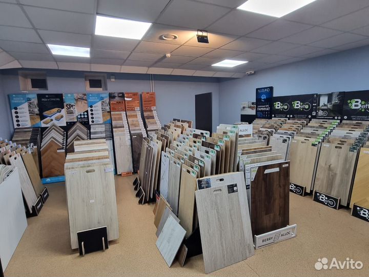 Кварцвиниловая плитка Дуб Вермонт с подложкой